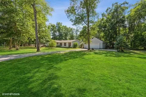 4375 Old Orchard Ln, Wheatfield, IN 46392 photo 2