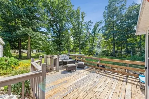 4375 Old Orchard Ln, Wheatfield, IN 46392 photo 5