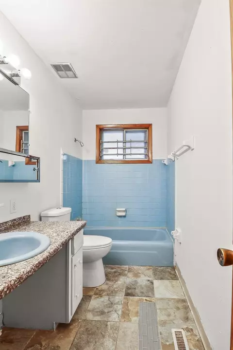 3340 W 20th Ave, Gary, IN 46404 photo 7