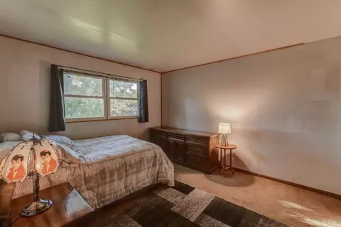 522 N Wheeler St, Griffith, IN 46319 photo 10