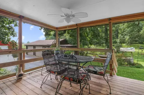 4025 E 157th Ave, Hebron, IN 46341 photo 6