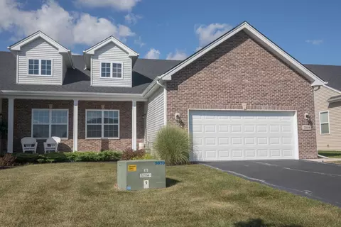 2144 W 129th Pl, Crown Point, IN 46307 photo 2