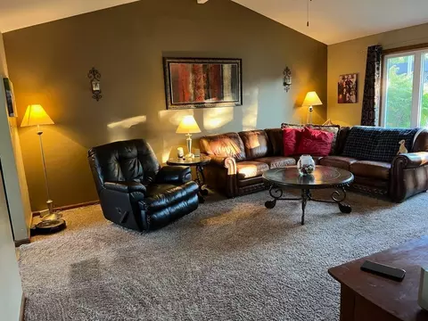 2433 Flat Rock Rd, Dyer, IN 46311 photo 2