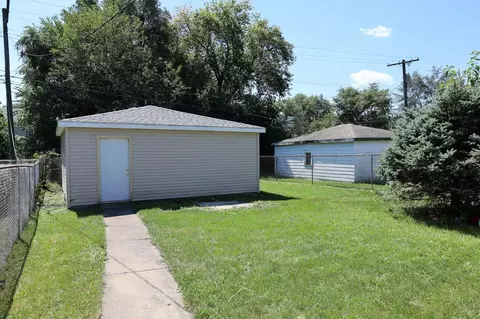 2939 W 19th Ave, Gary, IN 46404 photo 2