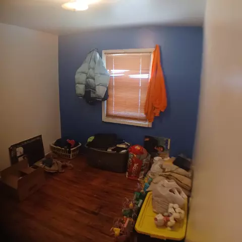 880 Floyd St, Gary, IN 46403 photo 9
