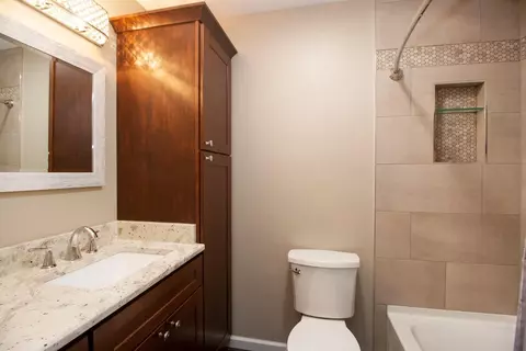 8496 Heather Ct, Saint John, IN 46373 photo 9