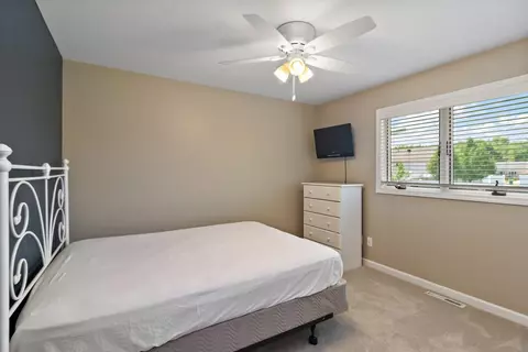 8496 Heather Ct, Saint John, IN 46373 photo 14