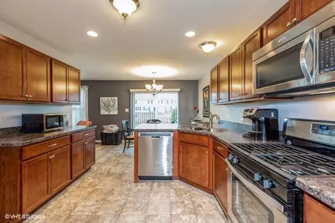 11142 Tennessee St, Crown Point, IN 46307 photo 5