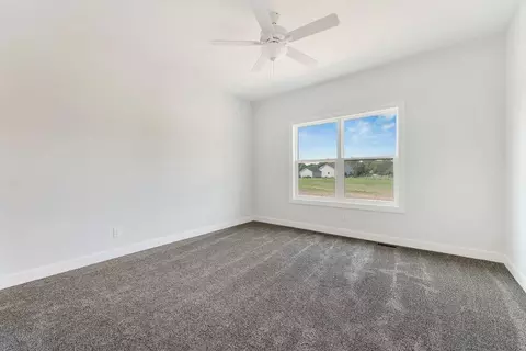 455 Farmview Dr, Valparaiso, IN 46383 photo 50