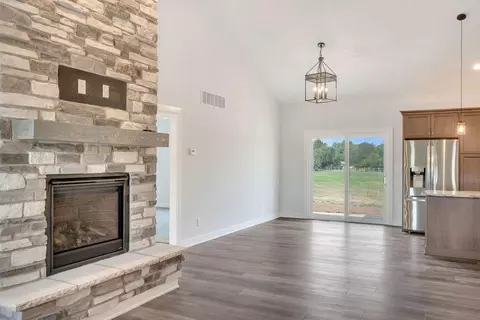 455 Farmview Dr, Valparaiso, IN 46383 photo 22