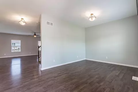 13240 Mckinley Pl, Crown Point, IN 46307 photo 8
