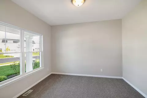 13839 Annapolis Dr, Cedar Lake, IN 46303 photo 6
