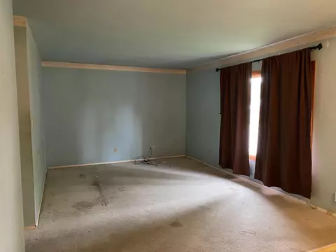 622 E 40th Pl, Griffith, IN 46319 photo 6
