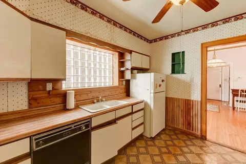 2023 Davis Ave, Whiting, IN 46394 photo 11