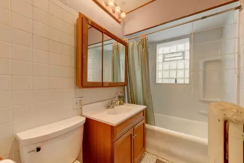 2023 Davis Ave, Whiting, IN 46394 photo 15