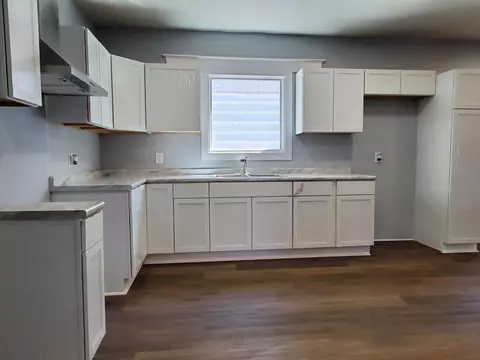 1569 Arthur St, Gary, IN 46404 photo 5
