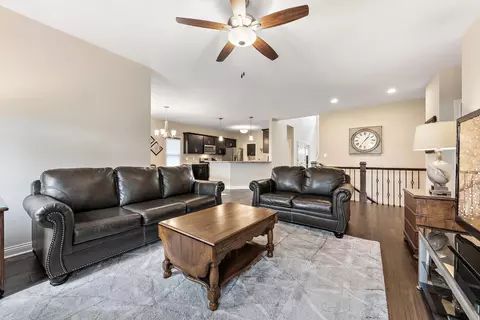 14640 Greystone Dr, Dyer, IN 46311 photo 3