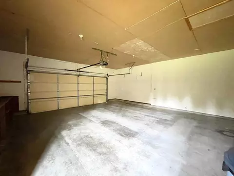 2402 E 150, La Porte, IN 46350 photo 27