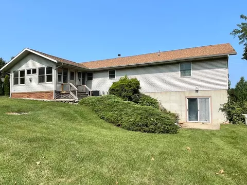2402 E 150, La Porte, IN 46350 photo 4