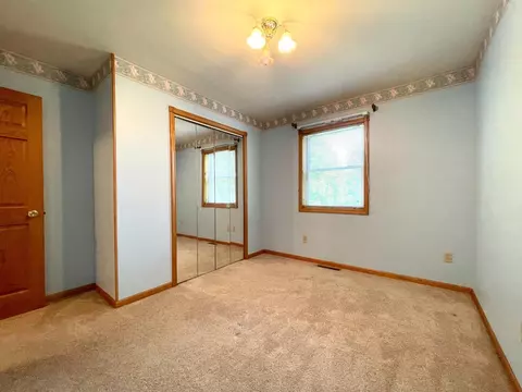 2402 E 150, La Porte, IN 46350 photo 22