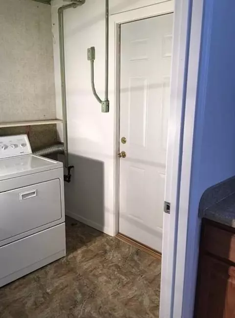 3761 Henry Ave, Hammond, IN 46327 photo 10