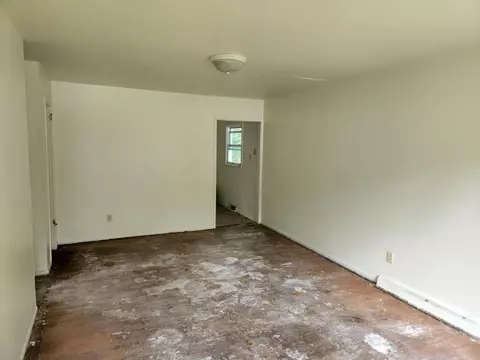831 King St, Gary, IN 46406 photo 2