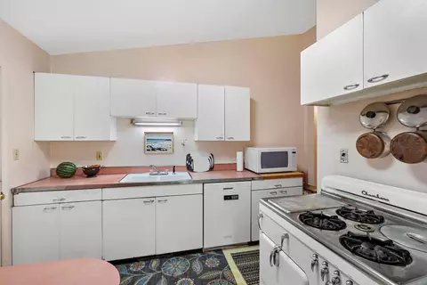 741 N Randolph St, Gary, IN 46403 photo 8