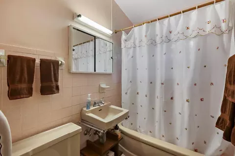 741 N Randolph St, Gary, IN 46403 photo 14