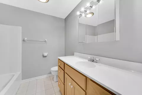 415 Old Stone Rd #D-7, Munster, IN 46321 photo 18