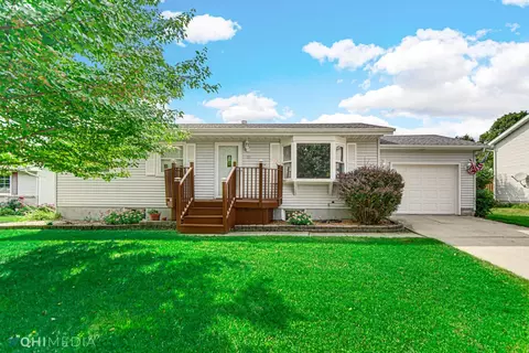 110 Orange Ct, Hebron, IN 46341 photo 2