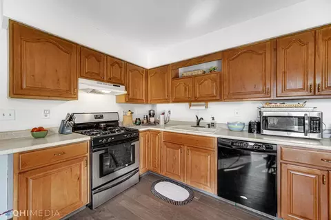 110 Orange Ct, Hebron, IN 46341 photo 9