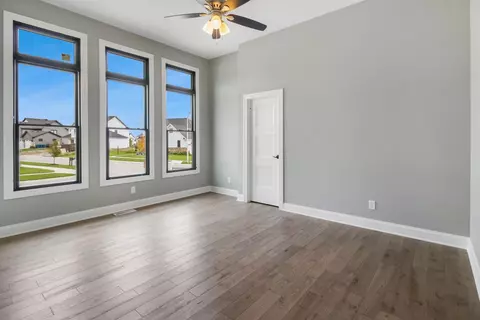13460 Camas Dr, Saint John, IN 46373 photo 6