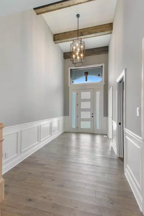 13460 Camas Dr, Saint John, IN 46373 photo 9
