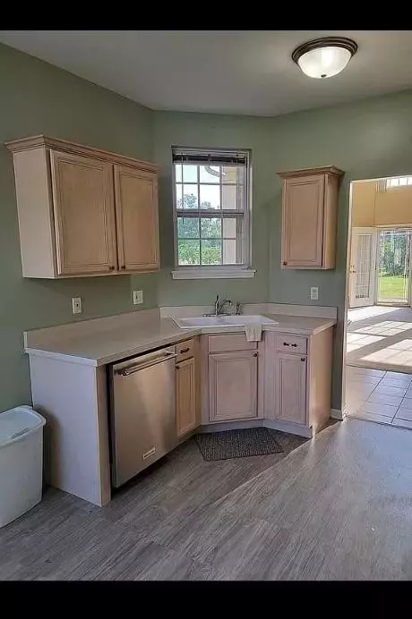 8018 Knickerbocker Pl, Dyer, IN 46311 photo 6