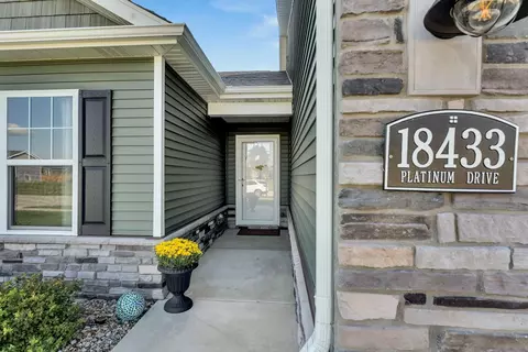 18433 Platinum Dr, Lowell, IN 46356 photo 3