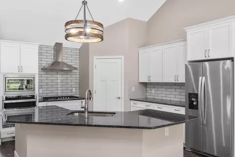 5552 Birdie Dr, Wheatfield, IN 46392 photo 18