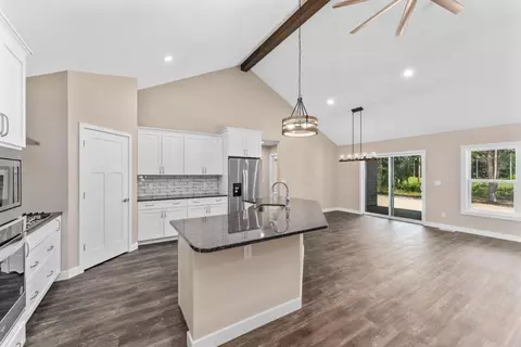 5552 Birdie Dr, Wheatfield, IN 46392 photo 13