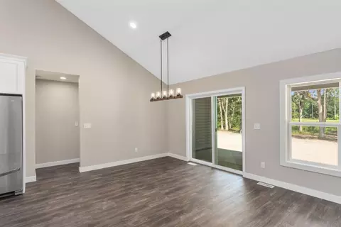 5552 Birdie Dr, Wheatfield, IN 46392 photo 16