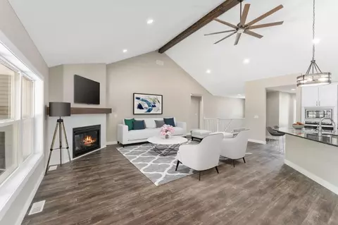 5552 Birdie Dr, Wheatfield, IN 46392 photo 10