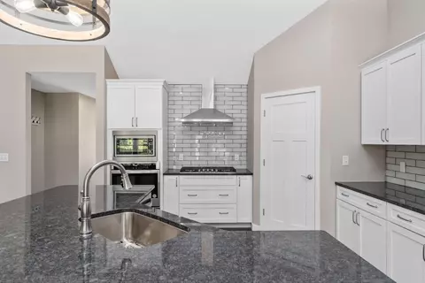 5552 Birdie Dr, Wheatfield, IN 46392 photo 21