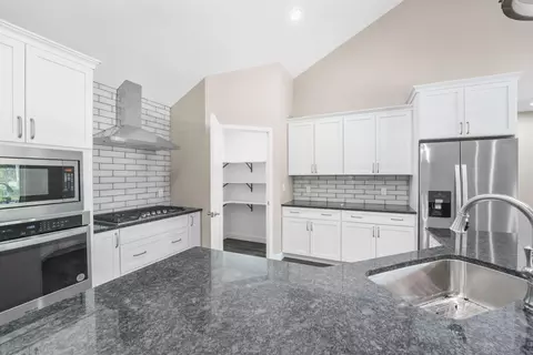 5552 Birdie Dr, Wheatfield, IN 46392 photo 20