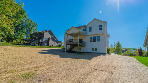 818 Shannon Dr, Crown Point, IN 46307 photo 5
