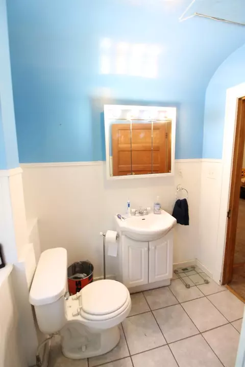 203 E State St, North Judson, IN 46366 photo 7