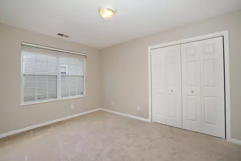7036 Tompkins Ct, Griffith, IN 46319 photo 11