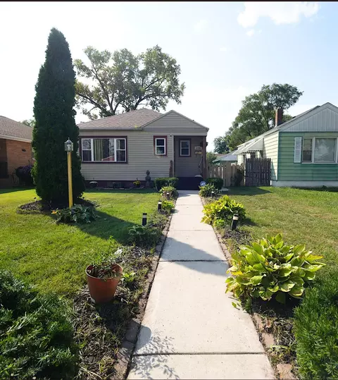 4956 Washington St, Gary, IN 46408 photo 1