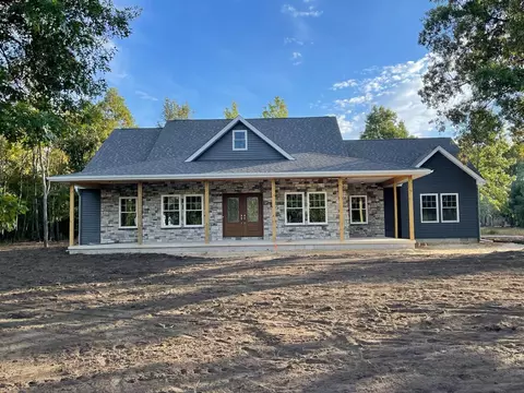10423 Oleysa Ct, Wheatfield, IN 46392 photo 1