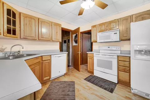 972 Reese Ave, Whiting, IN 46394 photo 6