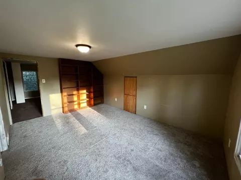 336 E 56th Ave, Merrillville, IN 46410 photo 16