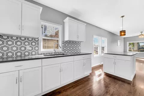 727 Mulberry St, Hammond, IN 46324 photo 3
