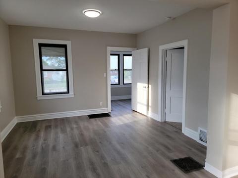 597 W 21st Ave, Gary, IN 46407 photo 5